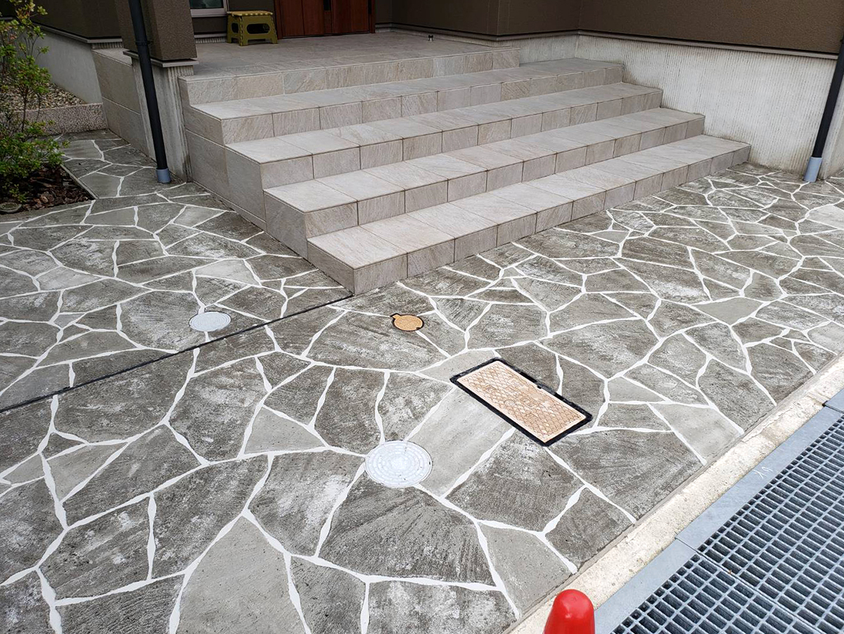 石川県 奥村建装株式会社