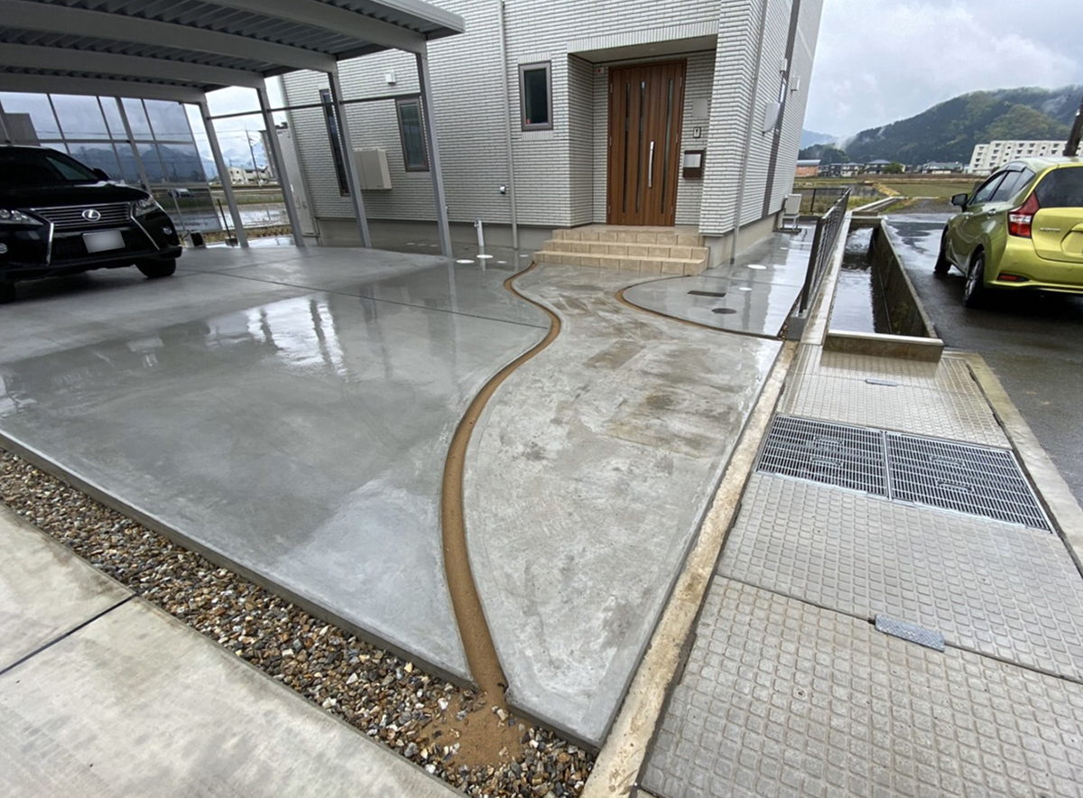 福井県 スリービー工業 株式会社 イメージ1