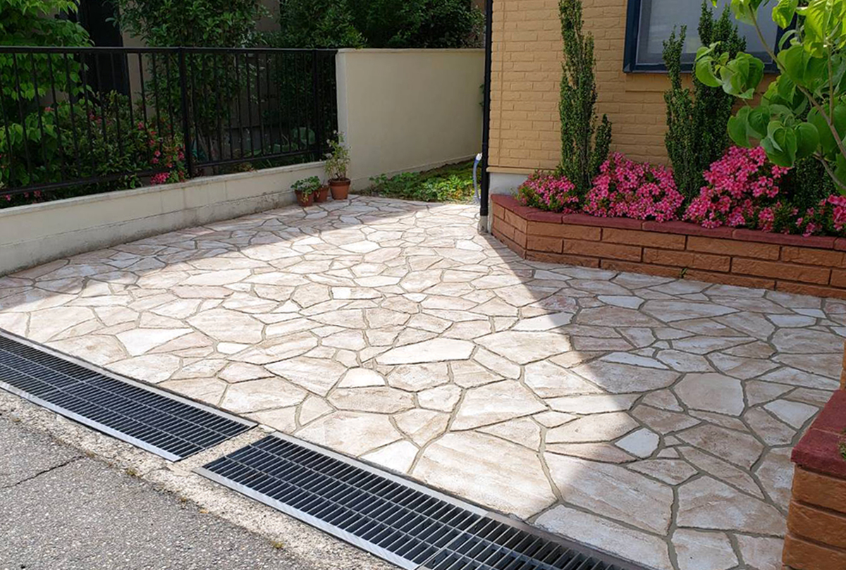 石川県 奥村建装株式会社