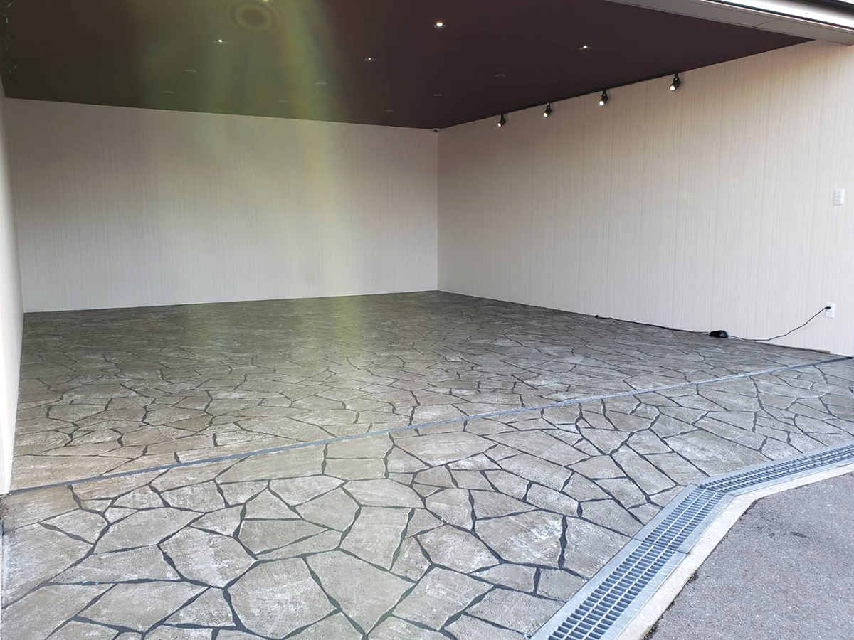 石川県 奥村建装株式会社