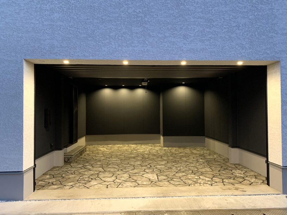 福岡県 株式会社 CREYF LEAC