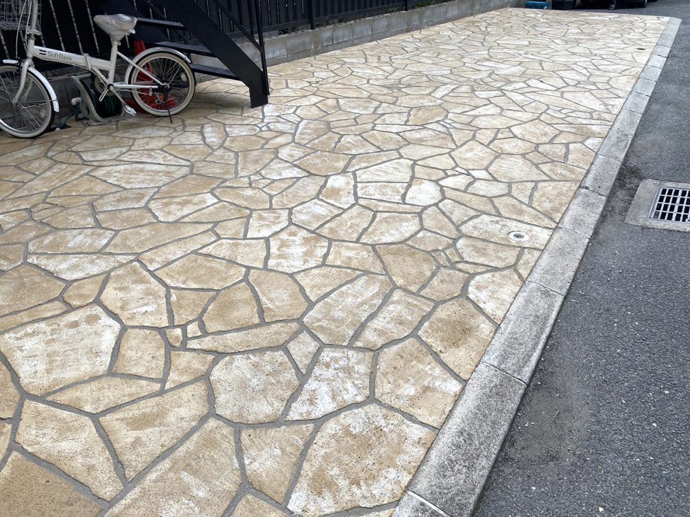 大阪府 Re.bond株式会社