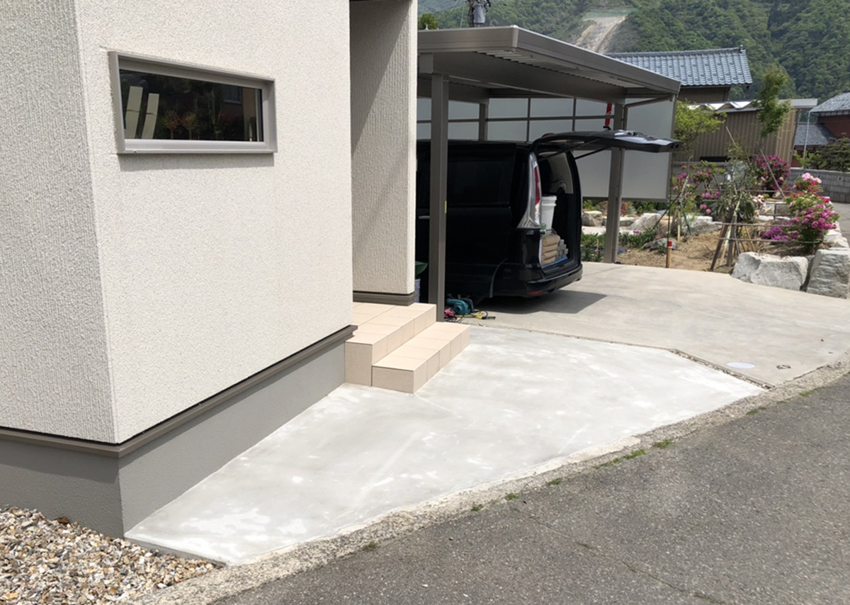 福井県 スリービー工業 株式会社 イメージ1