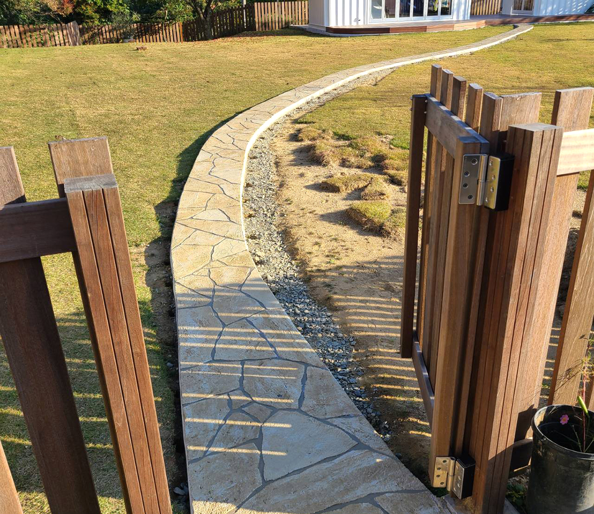 石川県 奥村建装株式会社