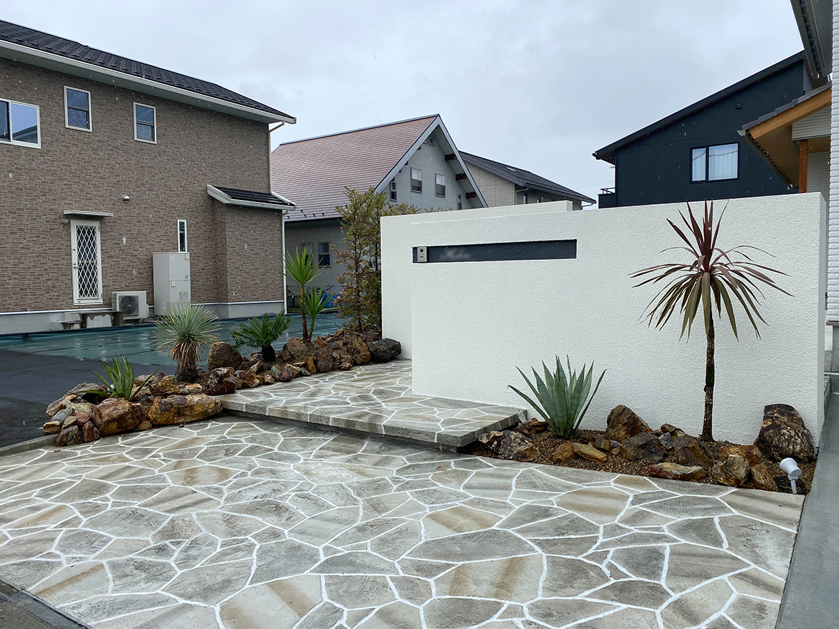 山梨県 株式会社 ビックアイランド