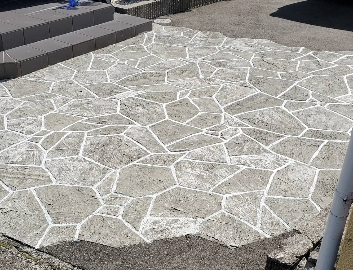 広島県 株式会社 沖中建装