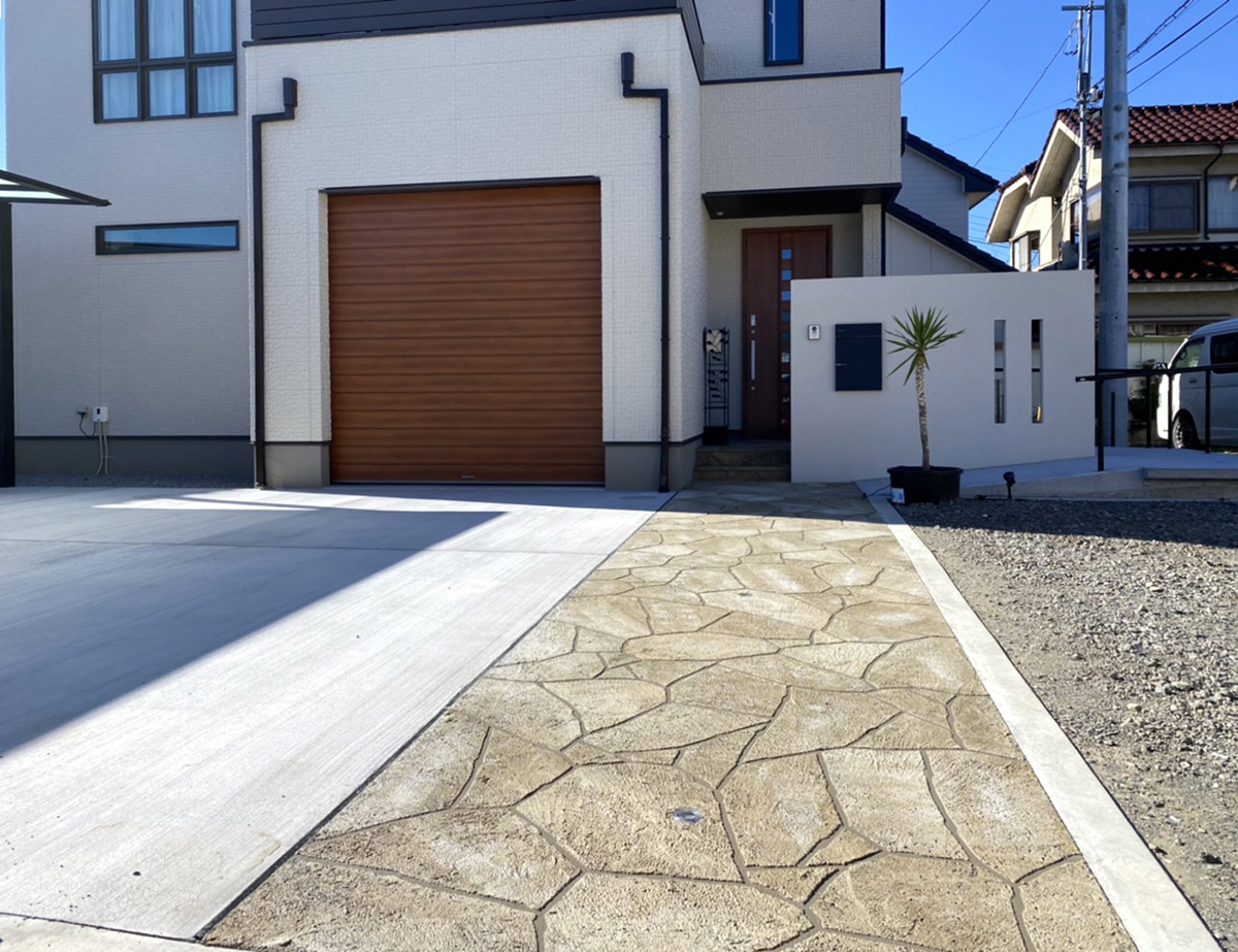 山梨県 株式会社 ビックアイランド