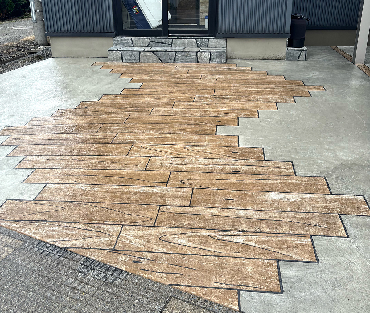 青森県 高奥フロアー