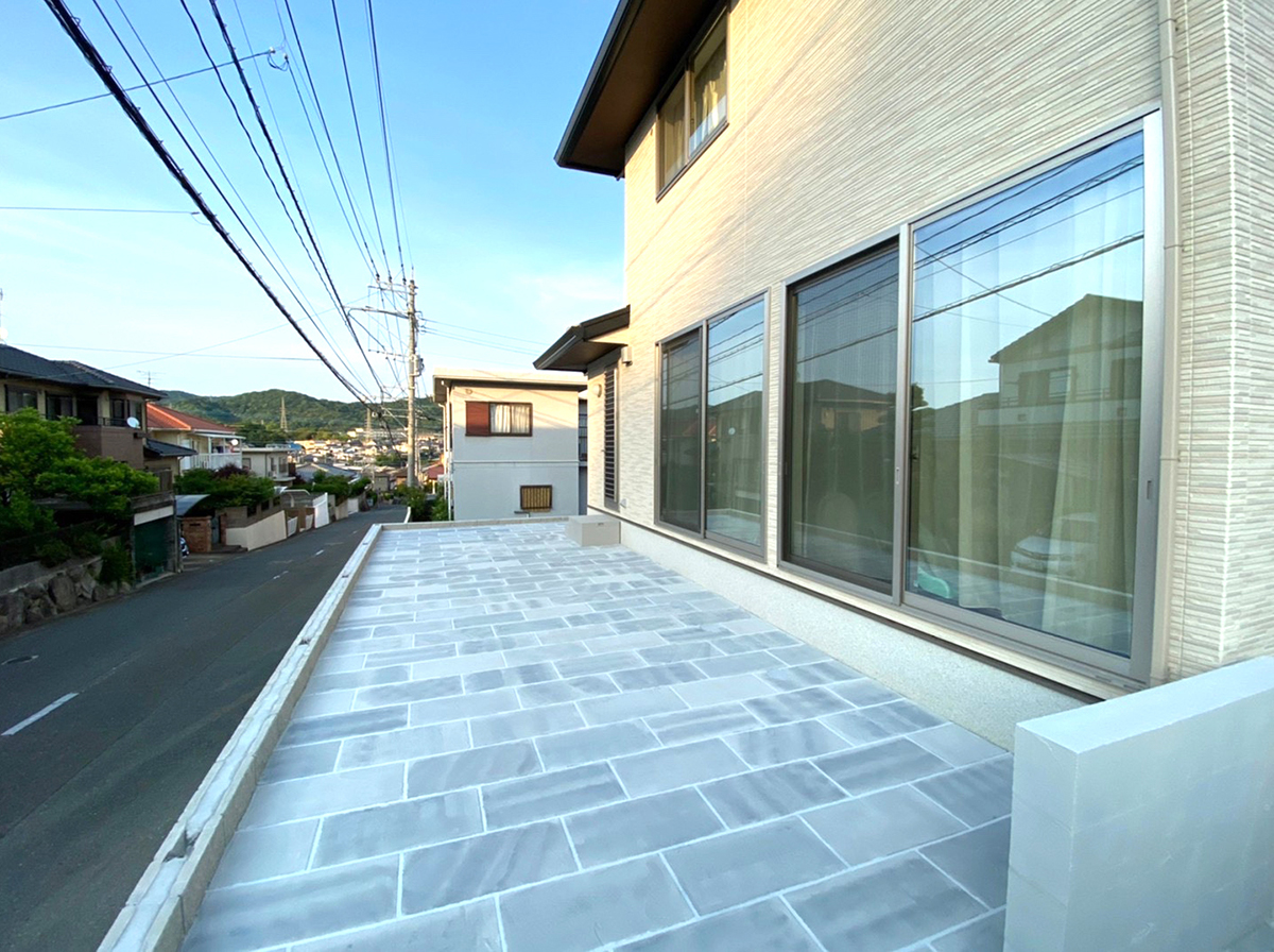 福岡県 株式会社 CREYF LEAC