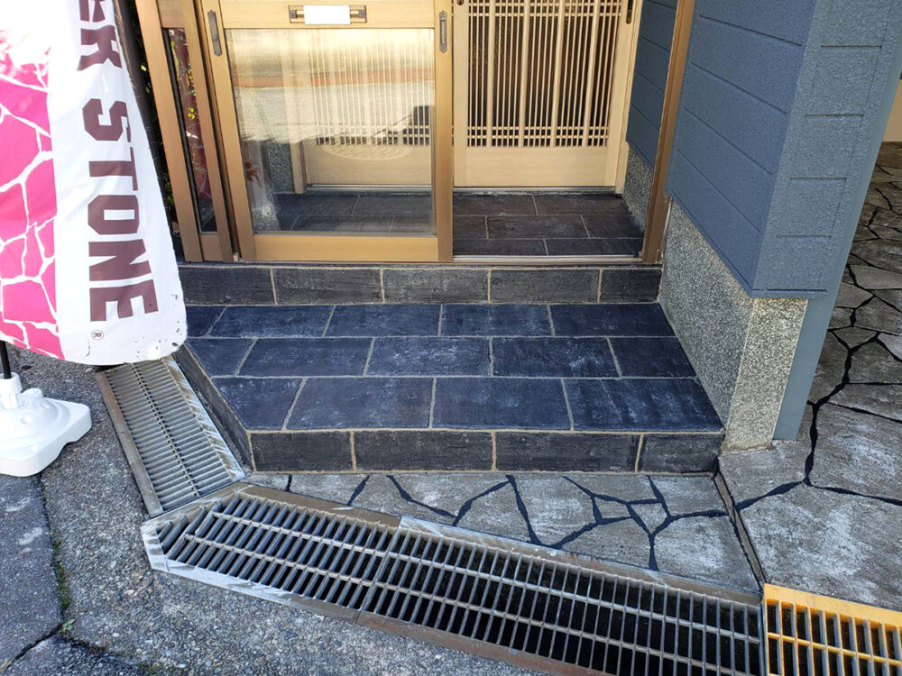 石川県 奥村建装株式会社