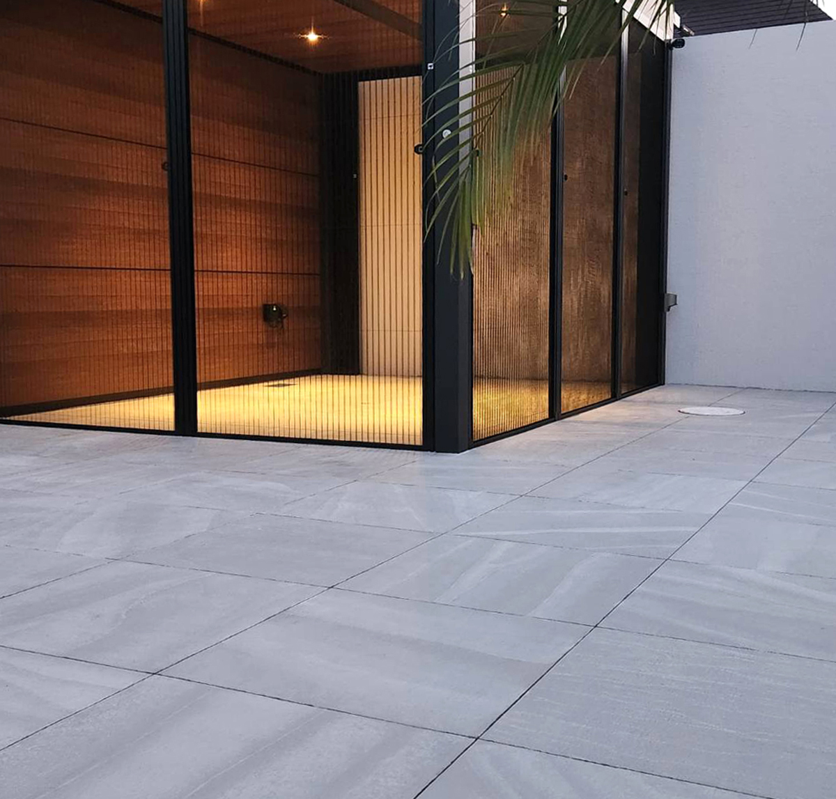 愛媛県 Nishimura Garden株式会社