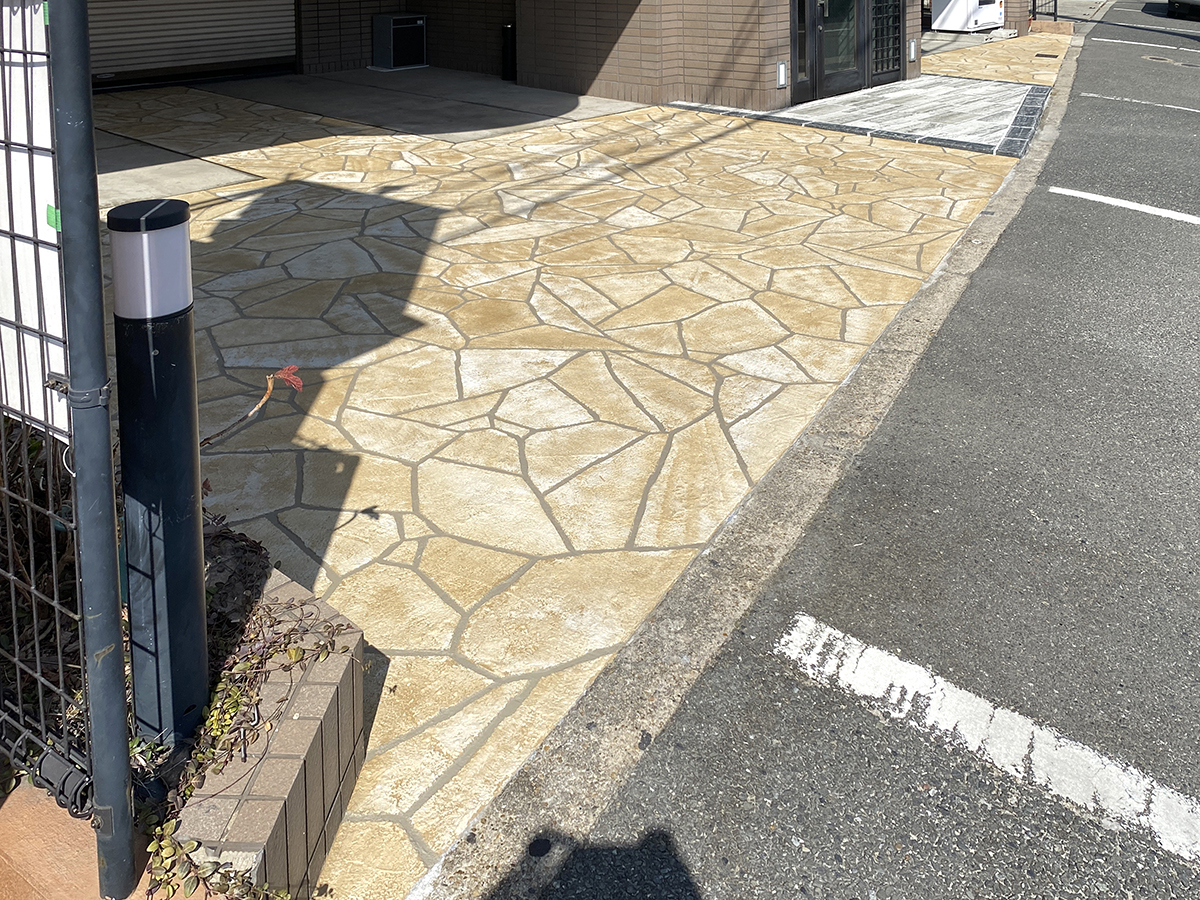 大阪府 Re.bond株式会社