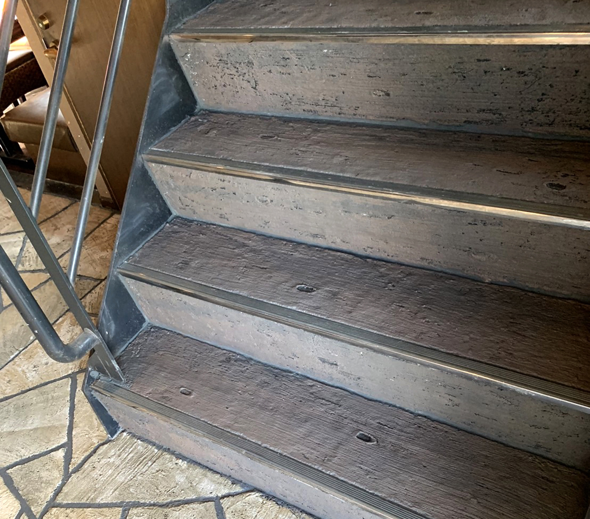 大分県 株式会社 RYO.color